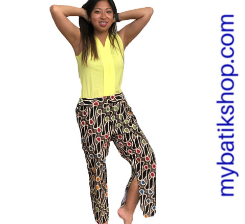 Leisure Batik Cap Capri Pants Multi